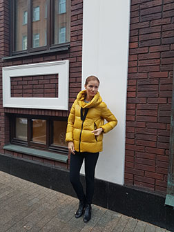 MONCLER женская куртка горчичная MONCLER женская куртка горчичная