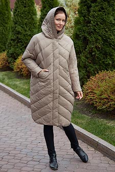 Armani пуховик женский бежевый Armani пуховик женский бежевый