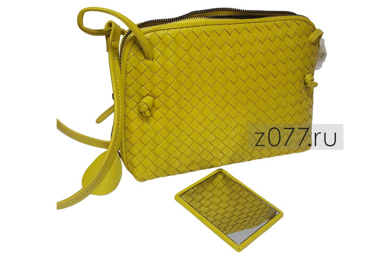 желтая сумочка
