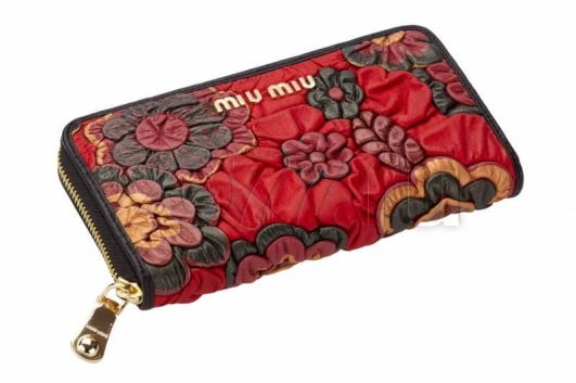 Miu Miu кошелек-клатч 082 красный